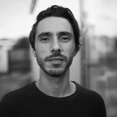 Portrait de Matthieu, designer graphiste & photographe